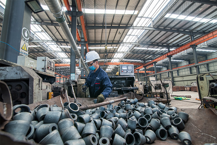 凌源网架配件-锥头加工车间